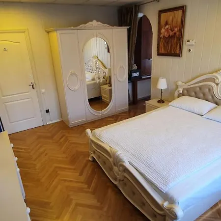 2 ,,cosy House Kaunas