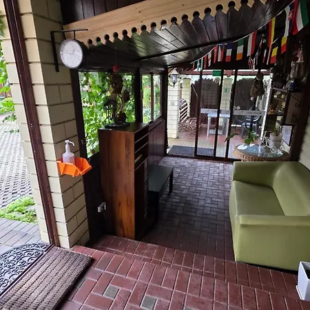 Savas 2 In And Parking