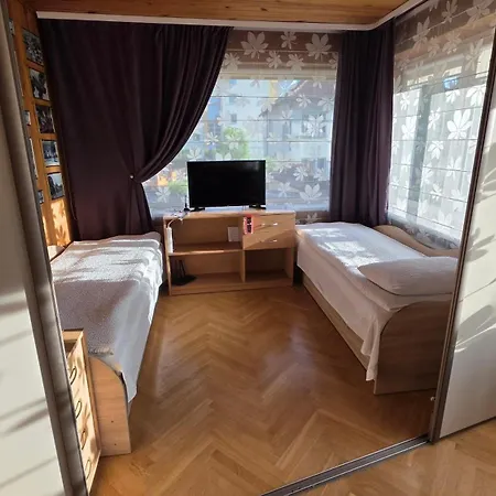 Appartement Savas 2 In And Parking Kaunas