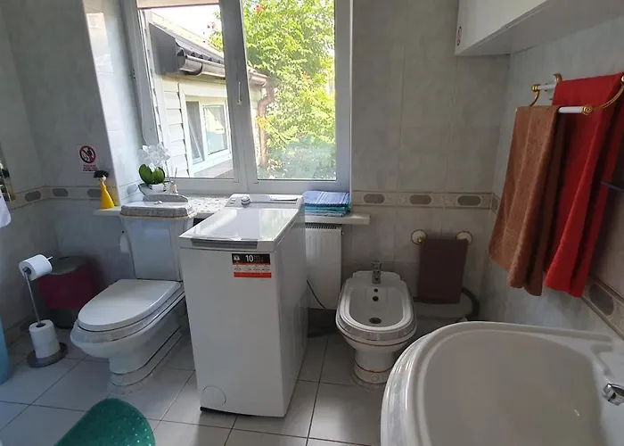 Butas Savas 2 In And Parking Kaunas